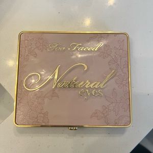 Too faced Natural Eyes Pallet